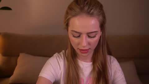 khalishy online show from April 2026 09:39:33 PM