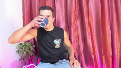 Snapshot of khatarsis2000 chatting on September 2025 03:10:02 AM DonyBrown online show from September 2025 03:10:02 AM