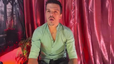 Snapshot of khatarsis2000 chatting on November 2025 06:34:01 AM DonyBrown online show from November 2025 06:34:01 AM