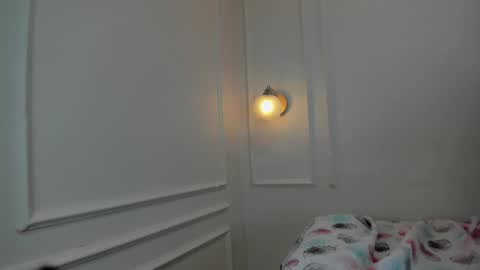 Snapshot of khaterine_hot_1 chatting on January 2025 07:15:01 PM Kathe Hot online show from January 2025 07:15:01 PM