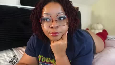 Khaya online show from November 2025 08:20:01 PM