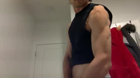 Snapshot of kheaven711 chatting on September 2025 07:42:01 AM Kheaven711 online show from September 2025 07:42:01 AM