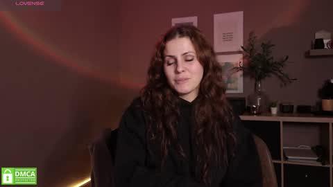 khleostone online show from December 2025 09:34:02 PM