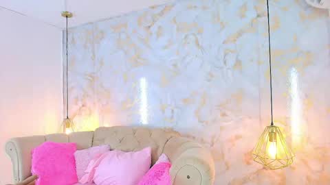 Khloe online show from April 2026 05:58:02 AM