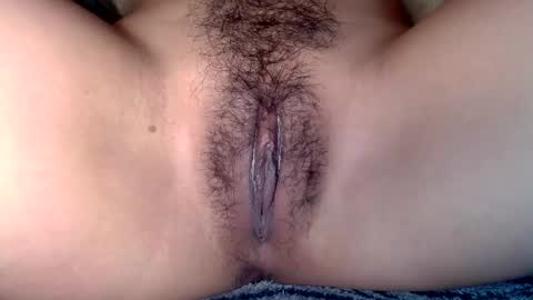 kiana online show from April 2026 01:24:01 PM