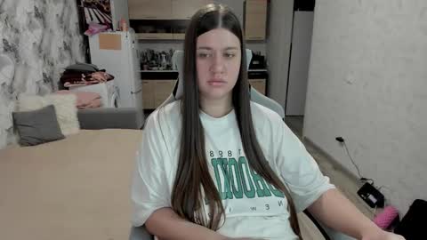 kianna_dior_ online show from November 2025 05:12:02 PM