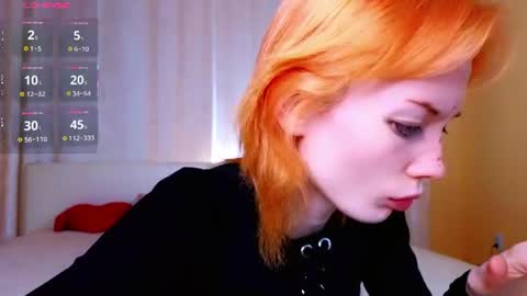 Snapshot of kiara_dream chatting on June 2026 02:24:02 AM Kira online show from June 2026 02:24:02 AM