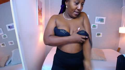 Kiara online show from January 2025 02:30:02 PM