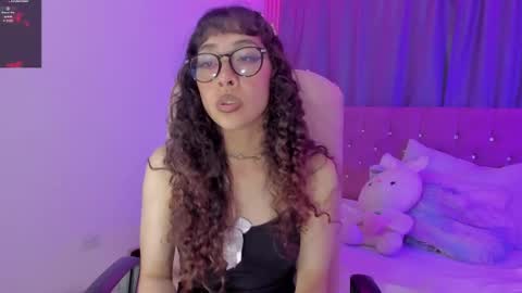 Kiara online show from May 2026 04:18:01 AM