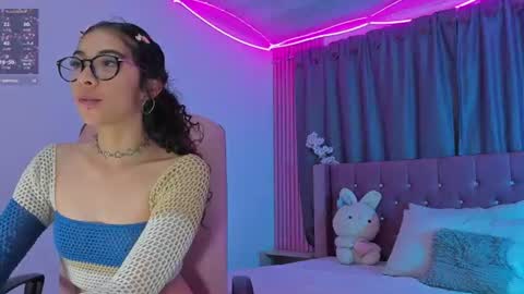 Snapshot of kiara_lovelyy chatting on July 2026 03:57:02 AM Kiara online show from July 2026 03:57:02 AM