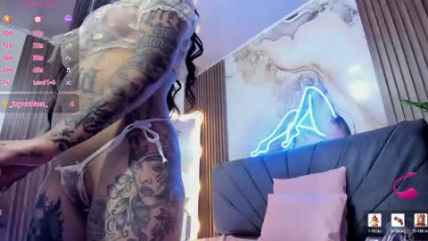 Snapshot of kiara_tay chatting on May 2026 03:34:01 AM KIARA online show from May 2026 03:34:01 AM
