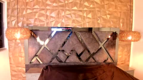 kiara_velvet__ online show from April 2026 04:15:01 AM