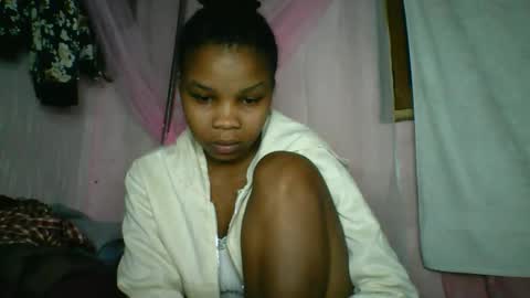 Snapshot of kiarah_69 chatting on May 2026 08:27:01 PM kiarah 69 online show from May 2026 08:27:01 PM