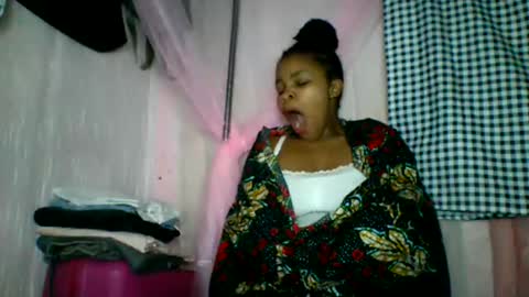 Snapshot of kiarah_69 chatting on June 2026 05:07:01 AM kiarah 69 online show from June 2026 05:07:01 AM