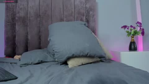 Sara Palacios online show from January 2025 08:43:01 PM