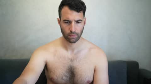 Manu online show from April 2026 11:11:01 AM