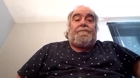 KICKINME online show from November 2025 12:18:01 PM