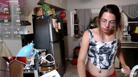 Kiersten online show from November 2025 04:33:02 AM