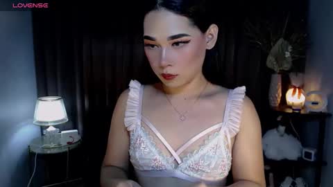 Im Mia online show from September 2025 07:10:02 AM