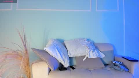 Kim Thompson online show from January 2025 02:24:02 PM