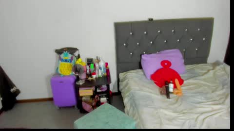 kiimjacson1 online show from February 2025 05:22:01 AM