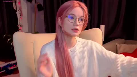 kiki_blue_eyes online show from January 2026 04:27:02 AM