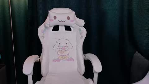 Kiki online show from October 2025 11:36:01 PM