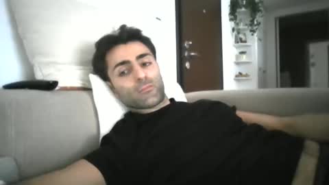 Snapshot of kikkus01 chatting on March 2025 02:40:01 PM kikkus01 online show from March 2025 02:40:01 PM