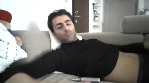 kikkus01 online show from January 2026 02:32:01 PM