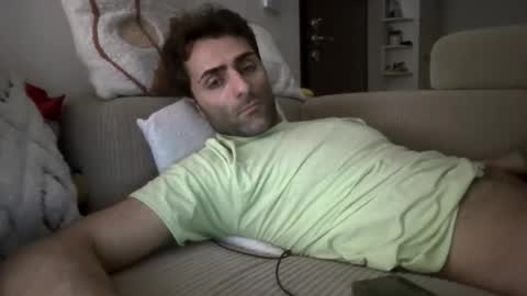 kikkus01 online show from March 2026 09:54:01 PM