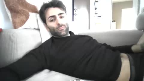 kikkus01 online show from March 2026 10:08:02 AM