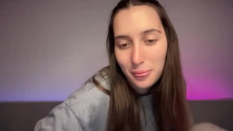 Snapshot of kikkymoore chatting on September 2025 05:46:01 PM Kayli online show from September 2025 05:46:01 PM