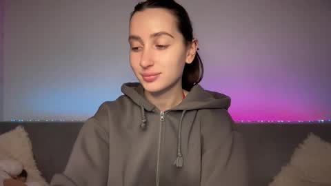 Snapshot of kikkymoore chatting on November 2025 01:02:01 PM Kayli online show from November 2025 01:02:01 PM