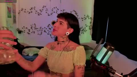Bella online show from June 2026 09:50:02 PM