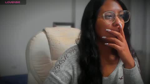 Alejandra  online show from February 2025 10:41:01 PM