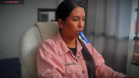 Alejandra  online show from February 2025 10:40:02 PM