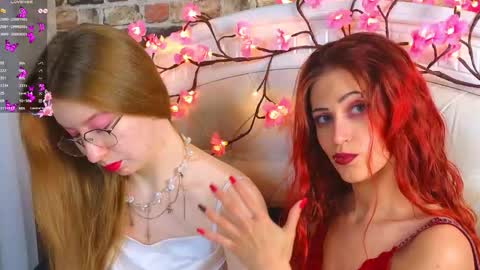 CatherineBarkJamieWallace online show from December 2025 08:50:02 PM