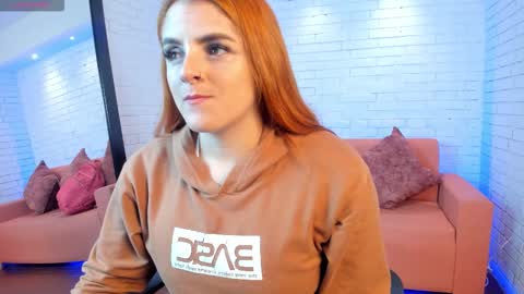 Kim online show from November 2025 12:20:01 PM