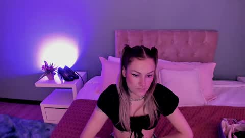 Kim Jeins666 online show from April 2026 12:50:02 PM