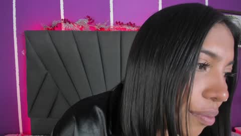 kim  online show from January 2025 12:01:01 AM