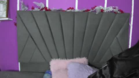 kim  online show from March 2025 01:53:01 AM