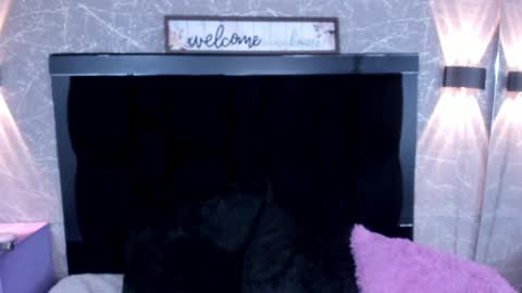 kim  online show from March 2025 05:22:02 AM