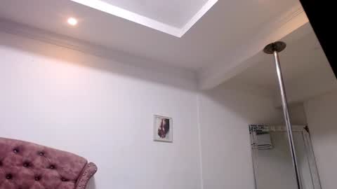 Snapshot of kim_lennon chatting on January 2025 11:19:02 AM K I M online show from January 2025 11:19:02 AM