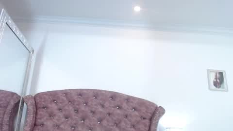 Snapshot of kim_lennon chatting on March 2025 01:12:01 PM K I M online show from March 2025 01:12:01 PM