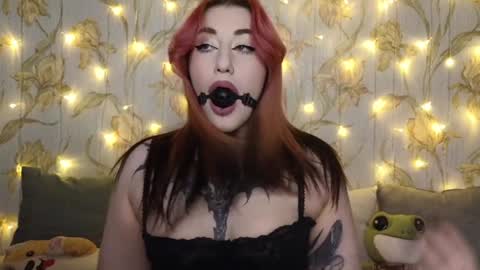 Hi Im Kimberly but u can call me Kim. Turn on ur sound i love to talk and moan online show from December 2024 11:01:02 AM