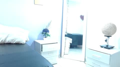 Snapshot of kimandyuk chatting on January 2025 02:30:01 AM Kim  Yuk online show from January 2025 02:30:01 AM