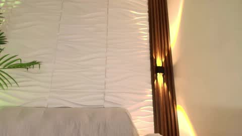 kimberly gonzalez online show from October 2025 03:26:02 AM