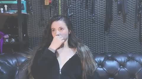  KIMBERLY SWAN  online show from February 2025 12:19:01 AM