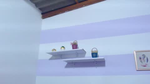 Kim  online show from April 2026 06:48:02 PM