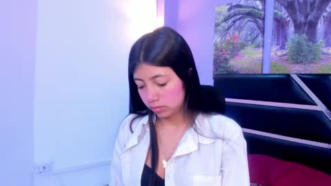 Kimberly Villalobos online show from January 2025 11:41:02 AM